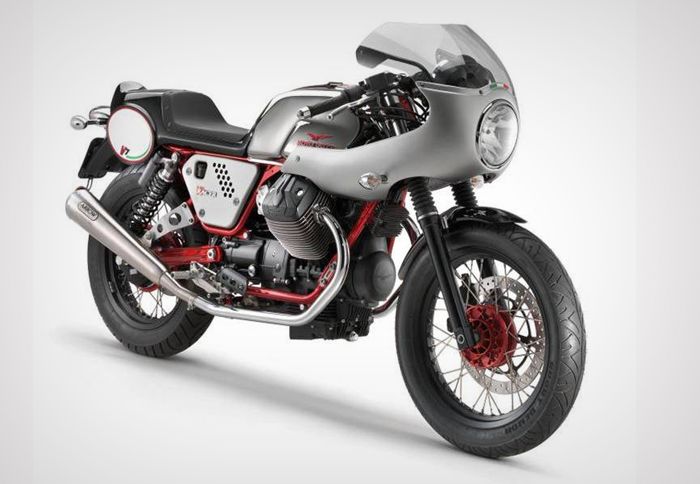 Το V7 μπορεί να μετατραπεί εύκολα σε endurance racer, χάρη στο εργοστασιακό kit της Moto Guzzi.