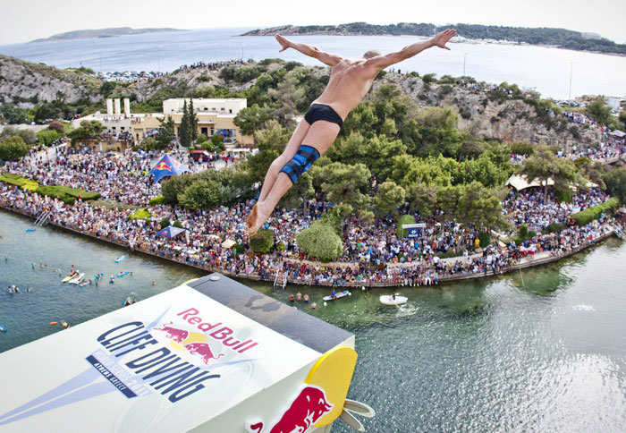 Red Bull Cliff Diving: 9.000 θεατές!