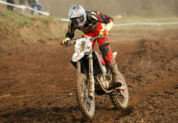 Husqvarna: Νίκη στο Π.Π. MX