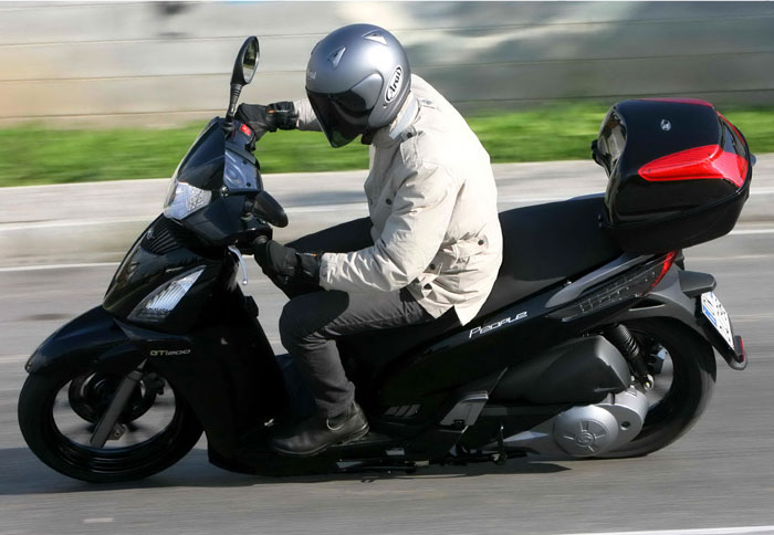 To Kymco People GTi 200 στην Ελλάδα