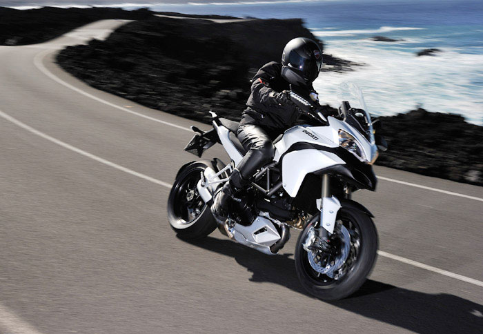 Multistrada Travel Experience 2011