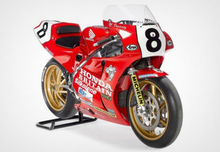 Το RC30 του Fogarty στο σφυρί 