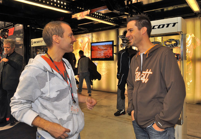 Ο Loic Vasseur, υπεύθυνος για το marketing του τμήματος Motorsports, μας εντυπωσίασε με τη φιλικότητά του, αλλά και με το νεαρό της ηλικίας του
