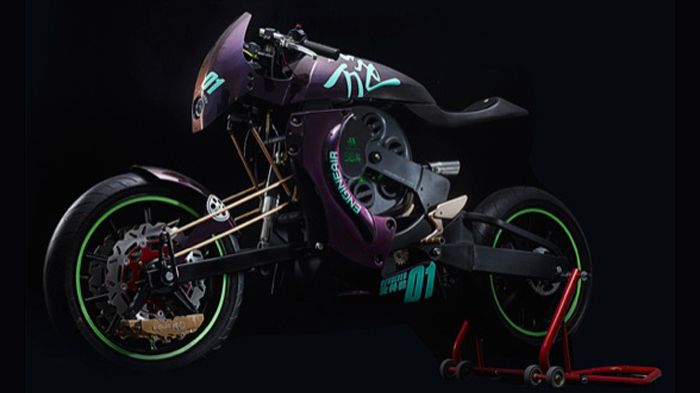 Ο φοιτητής design Darren Kyo σχεδίασε και κατασκεύασε τη Revolution, την επαναστατική μοτοσικλέτα της φωτογραφίας. 