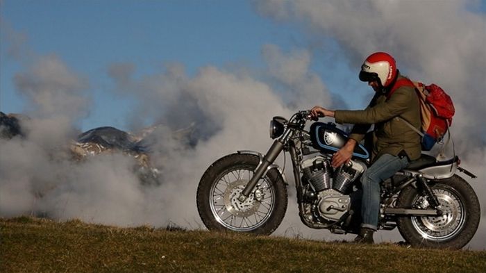 Ταξιδιάρα ψυχή, στα ιταλικά βουνά με Harley