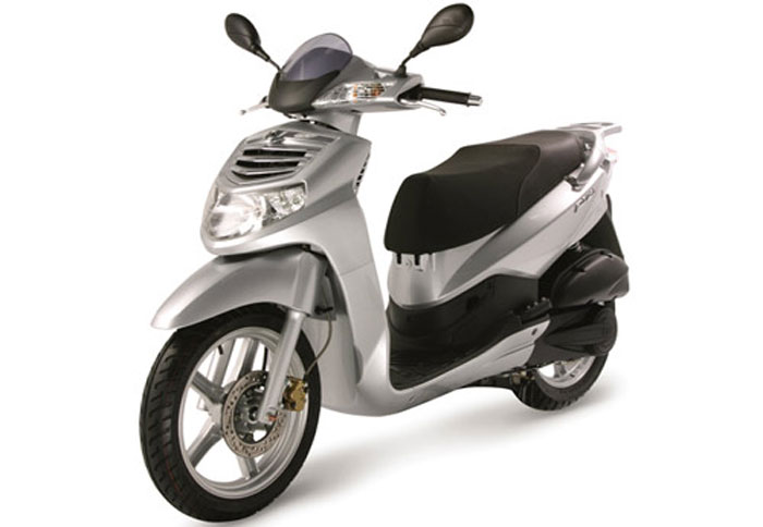 Sym HD 125 EVO με 2.495 €
