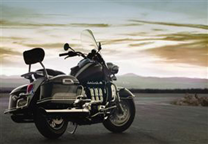 Νέο Triumph Rocket ΙΙΙ Touring