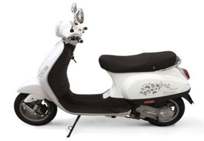 Η Vespa συναντά το PSP