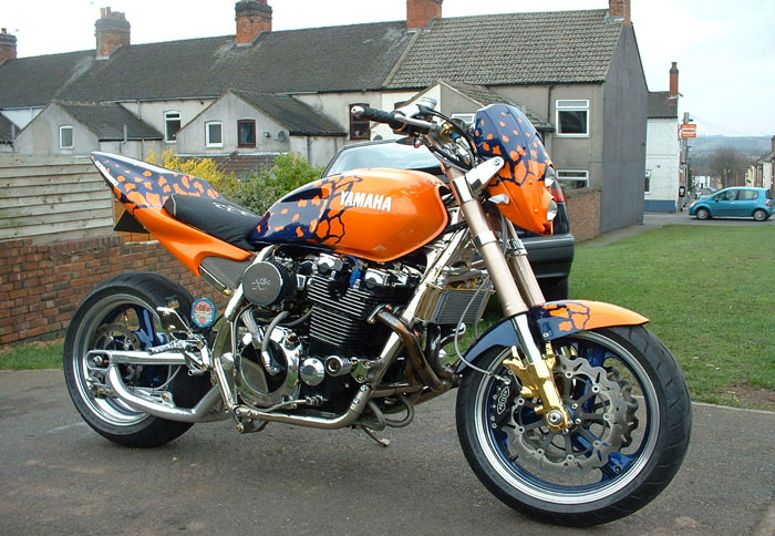 Βελτίωση: Yamaha XJR Turbo