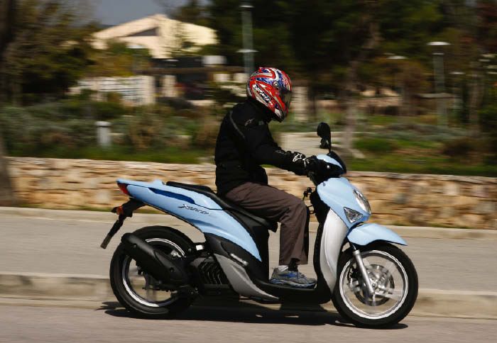 Yamaha Xenter από 3.090 ευρώ.  