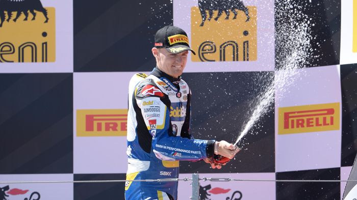 Με τη διπλή νίκη στο Aragon, την 1η στην καριέρα του, o Davies έβαλε σοβαρή υποψηφιότητα για την κατάκτηση του πρωταθλήματος.