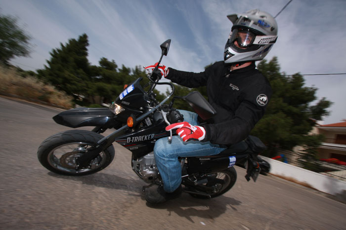 Δοκιμή: Kawasaki D-Tracker 125