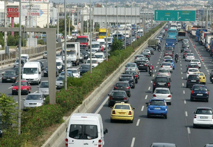 Τσουχτερά τα πρόστιμα για τα ανασφάλιστα οχήματα.