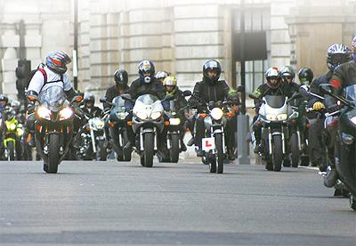 Αυξημένες οι πωλήσεις του Μαρτίου