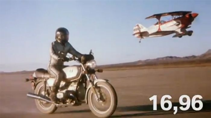 Η BMW γιορτάζει τα 90 χρόνια της και έδωσε στη δημοσιότητα ένα βίντεο 90 δευτερολέπτων: ένα δευτερόλεπτο για κάθε χρόνο.