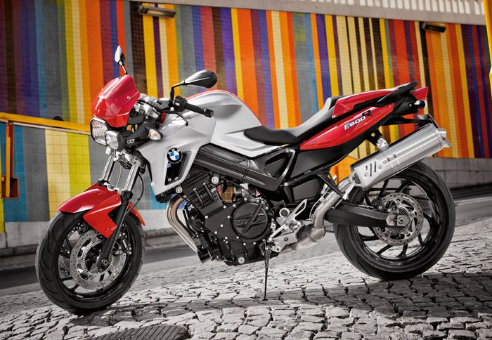 Αισθητικές και μόνο θα είναι οι αλλαγές για το BMW F800R των 87 ίππων. 