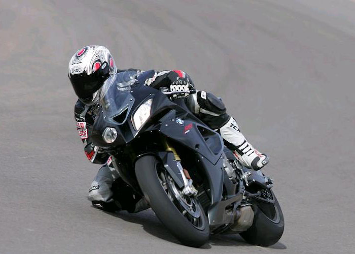 Νορμάλ S1000RR σπάει ρεκόρ πίστας!