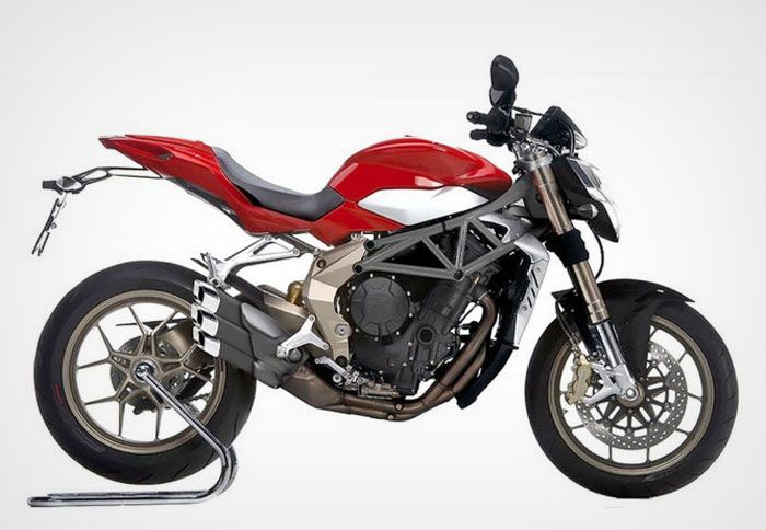 Σύμφωνα με την MV Agusta, η τιμή του Brutale 675 θα κυμαίνεται στις 9.000 ευρώ.