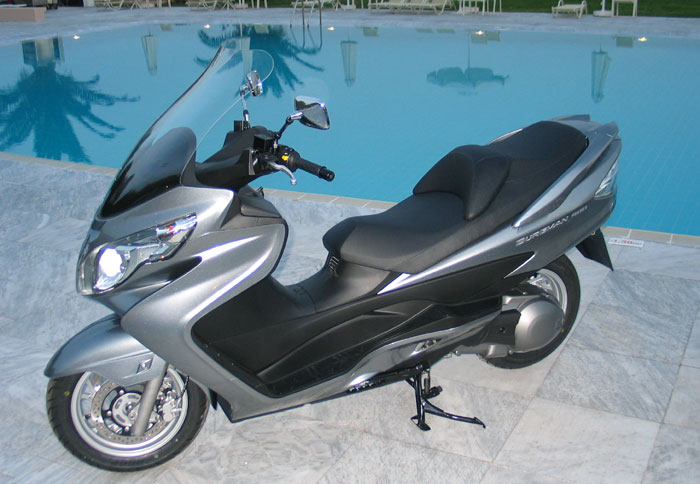 Ανανεωμένο Burgman 400
