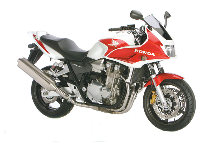 Οι πρώτες φωτό του CB 1300 S