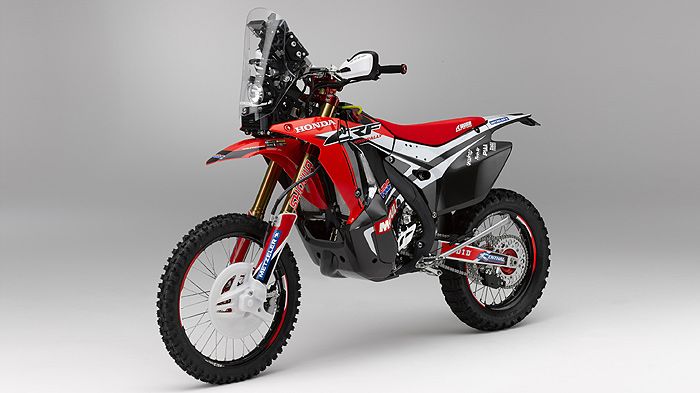 Τη νέα μοτοσικλέτα με την οποία θα τρέει στο Dakar του 2014 παρουσίασε και επίσημα η Honda.