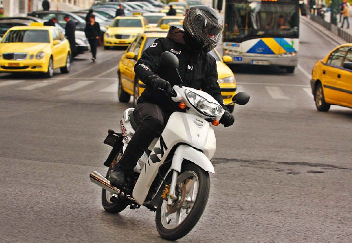 To Daelim Ace 110 Twin Disc των 1.595 ευρώ. 