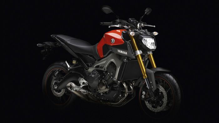 Το νέο Yamaha ΜΤ-09 θα κυκλοφορήσει σύντομα και στη χώρα μας, στην τιμή των 7.990 ευρώ.