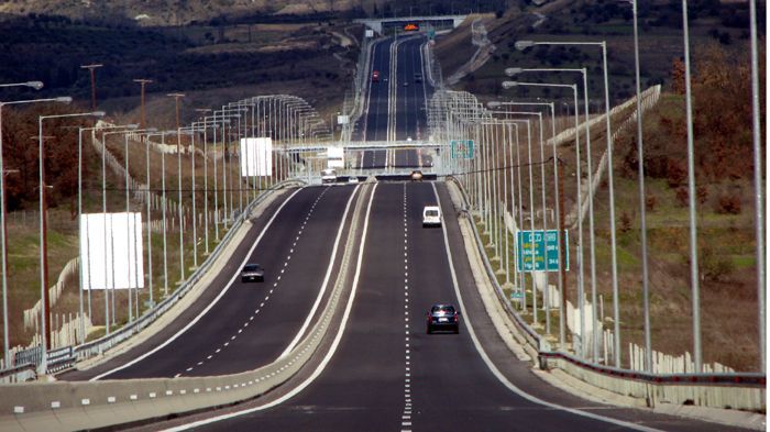 Aπό το 2016 θα ισχύει σε όλους τους αυτοκινητόδρομους αναλογικό σύστημα διοδίων.