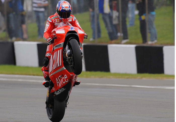 MotoGP: Νίκη Stoner…πρωτιά Rossi!