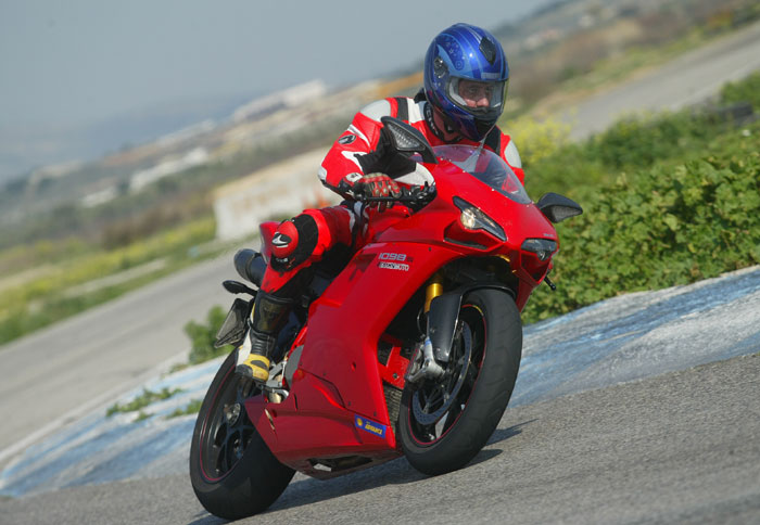 Ducati 1098… με το τσουβάλι