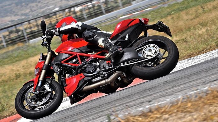 Γιορτή για τους κατόχους Ducati στα Μέγαρα, αυτή την Κυριακή, 30 Ιουνίου. Και δωρεάν Track-Day αλλά και Test-Ride (για όλους, κατόπιν συννενόησης).