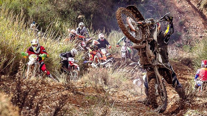 Με επιτυχία πραγματοποιήθηκε για τρίτη φορά το Enduro Meeting στο Autofestival στα Κιούρκα.