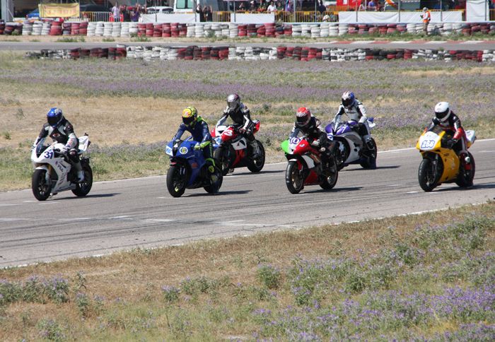 Ένας νέος θεσμός ξεκίνησε, φιλοδοξώντας να δώσει την ευκαιρία σε πολλούς νέους αναβάτες να δοκιμάσουν τις δυνάμεις τους σε ένα αγώνα. 