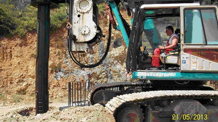 Μακάρι η επανεκκίνηση να αποτελεί γεγονός και να μην πρόκειται για ασκήσεις δημοσίων σχέσεων και βιτρίνας.