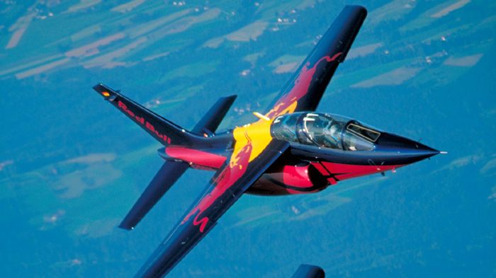 Το Alpha Jet της ομάδας Flying Bulls θα συμμετάσχει στην Athens Flying Week.