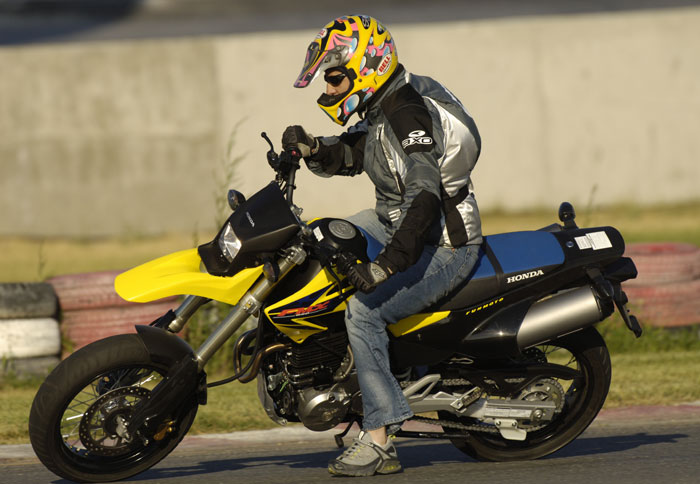 Παρουσίαση FMX650 στον Αγ. Κοσμά
