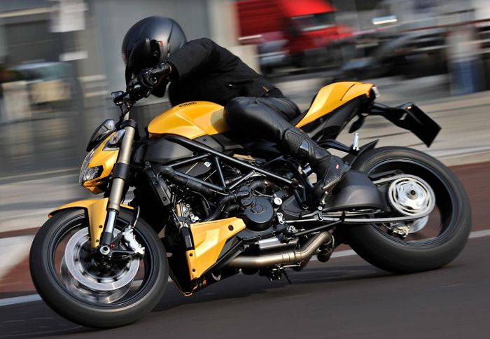 Η Ducati ανακοίνωσε τα πλήρη τεχνικά χαρακτηριστικά του Streetfighter 848.