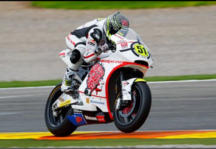 O Michele Pirro άδραξε την ευκαιρία, οδήγησε με σταθερό ρυθμό και αξιολόγησε καλύτερα την κατάσταση.