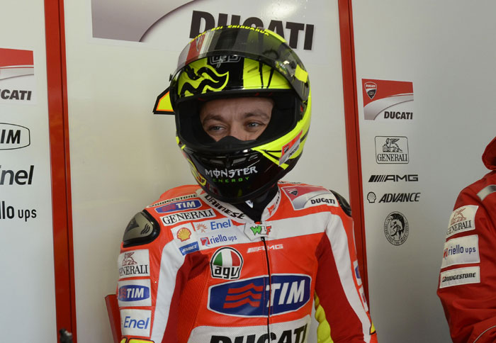 O Valentino Rossi είπε ότι δεν ισχύει ότι θα αποσυρθεί από την ενεργό δράση.