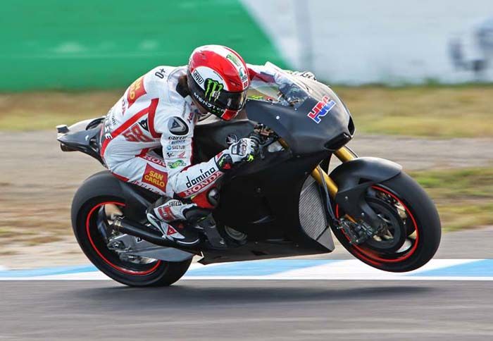 Ο Marco Simoncelli θα οδηγήσει ξανά τη μοτοσικλέτα των 1000 κ.εκ στη Βαλένθια, μετά το τελευταίο GP της σεζόν.  