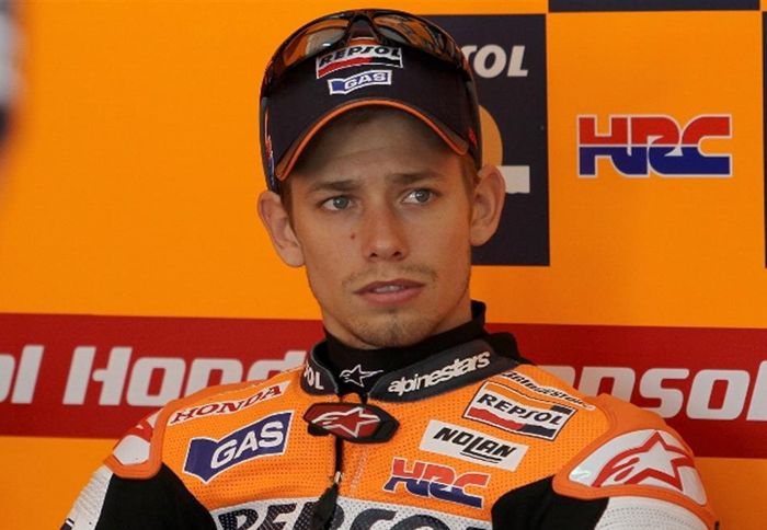 Ο Casey Stoner δηλώνει το τέλος της καριέρας του μετά το τέλος της φετινής αγωνιστικής σεζόν.