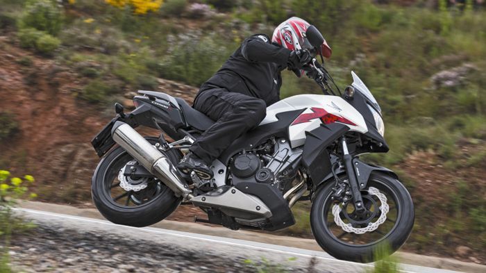 Εκπληκτική επίδοση για το Honda CB 500X, που σημείωσε 44 ταξινομήσεις τον Αύγουστο, κάνοντας εμφάνιση ακόμα και στο Top20 δικύκλων!