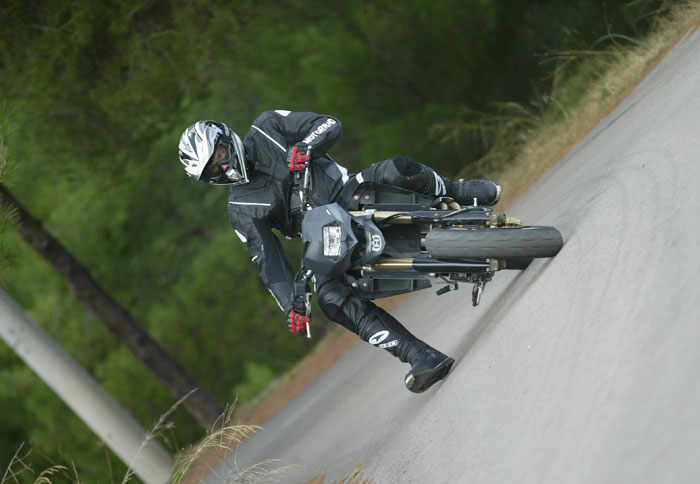 Δοκιμάσαμε την Husqvarna 610 SM