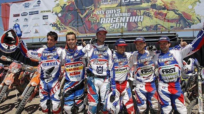 Στην κατάταξη των Κατασκευαστών, στο ISDE της Αργεντινής, η KTM κυριάρχησε με τέσσερεις ομάδες στην πρώτη πεντάδα.