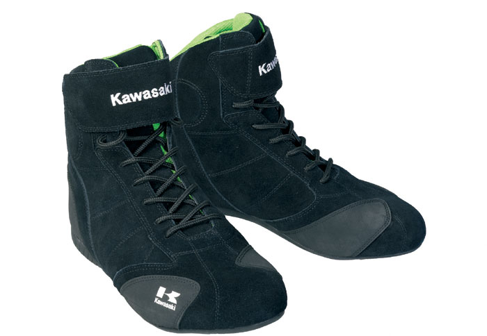 Μποτάκια για τους φίλους της Kawasaki