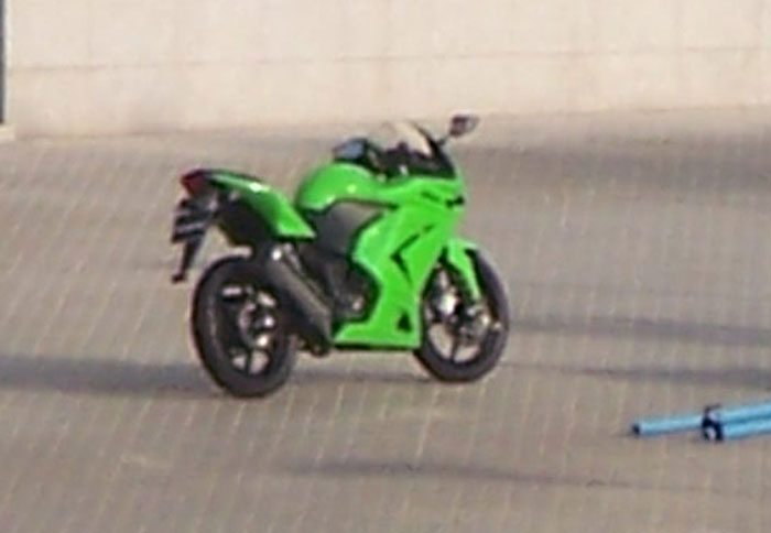 Kawasaki Ninja 250;