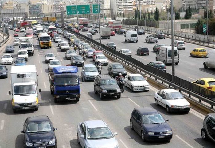 Κυκλοφορία κατά τo 3ήµερο της Καθαράς ∆ευτέρας θα είναι αυξημένη. Οι Αρχές τονίζουν πως οι οδηγοί πρέπει να είναι προσεκτικοί.
