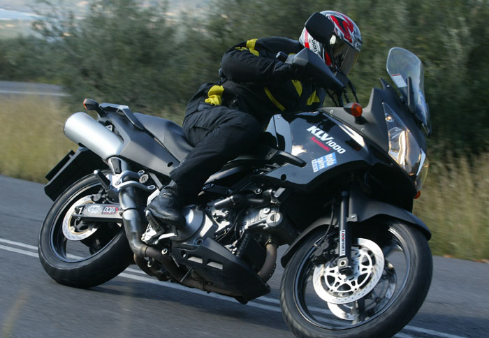 Οδηγούμε την Kawasaki KLV 1000