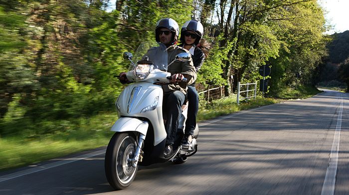 Ο αναβάτης ενός Piaggio Beverly 300 που διανύει 10.000 το χρόνο θα ξοδεύει 3,1 ευρώ την ημέρα, για τα υπόλοιπα δύο χρόνια. 