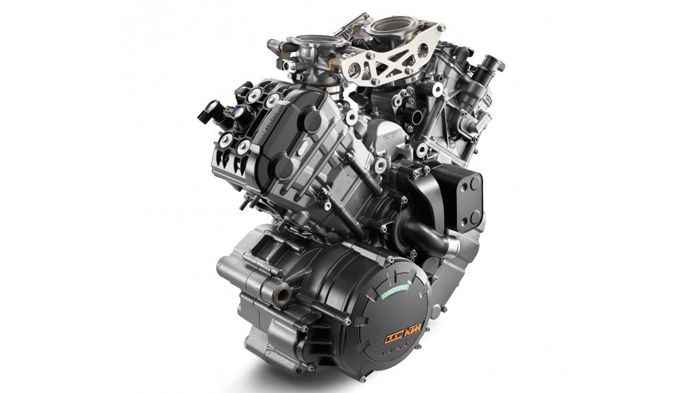 Ο Stefan Pierer ανακοίνωσε πως η ΚΤΜ σκέφτεται να ετοιμάσει μοντέλα 500 και 800 κ.εκ. για την αγορά της Ινδίας. 